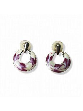 𝅺Vintage Goldtone Enamel Earrings